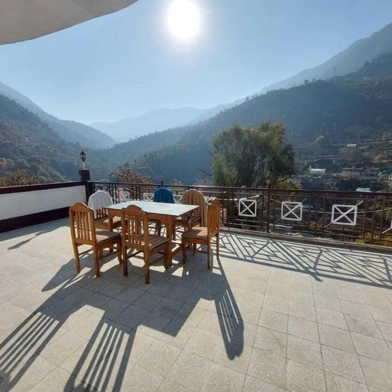 Hotel O Home Tirthan Crest Hostel & Homestay In Jibbi Banjār Exterior photo